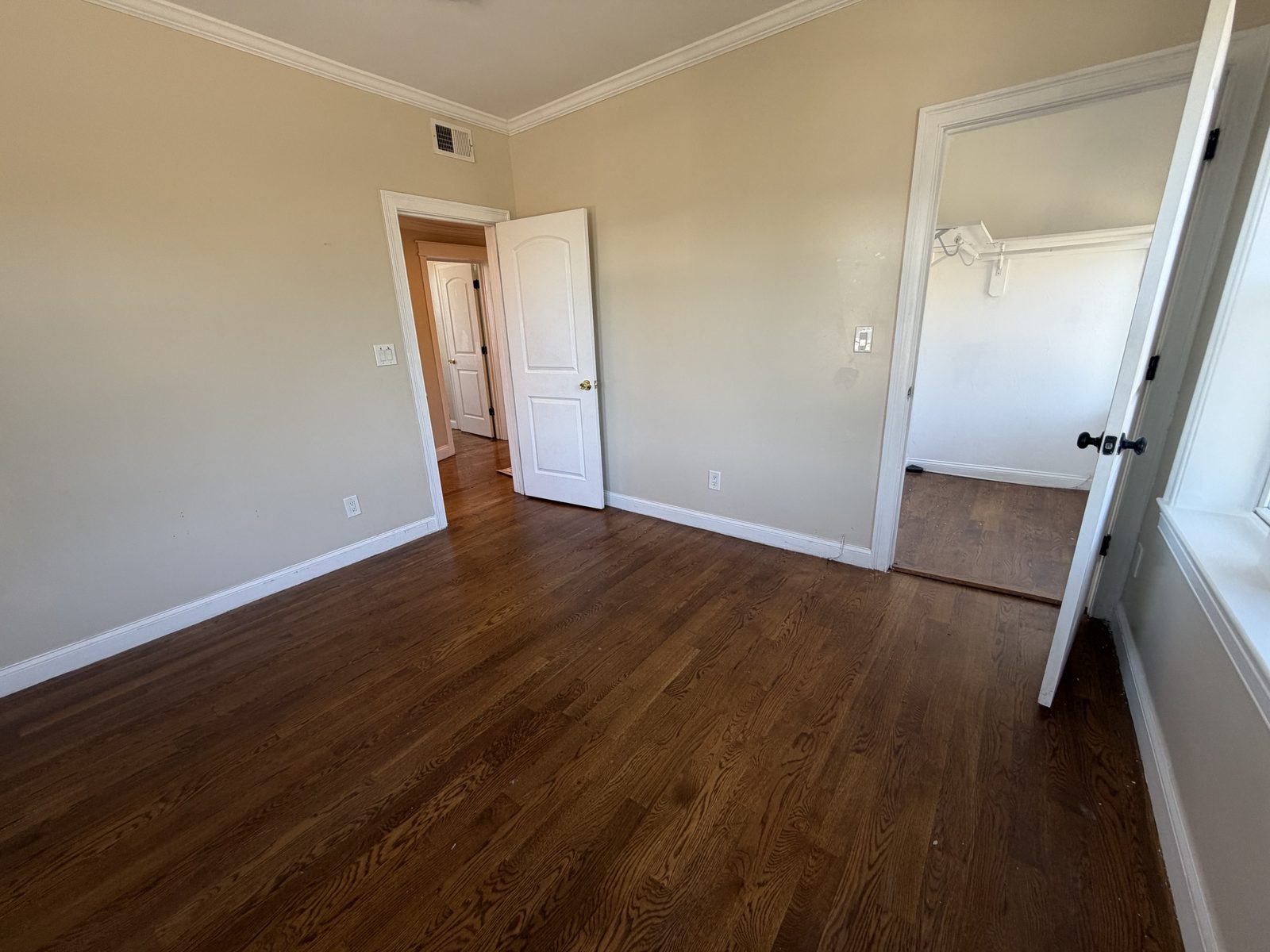 Room with walk-in closet